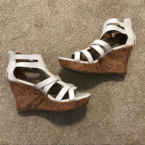 Ana Summer Wedge Sandal - Picture 2 of 5